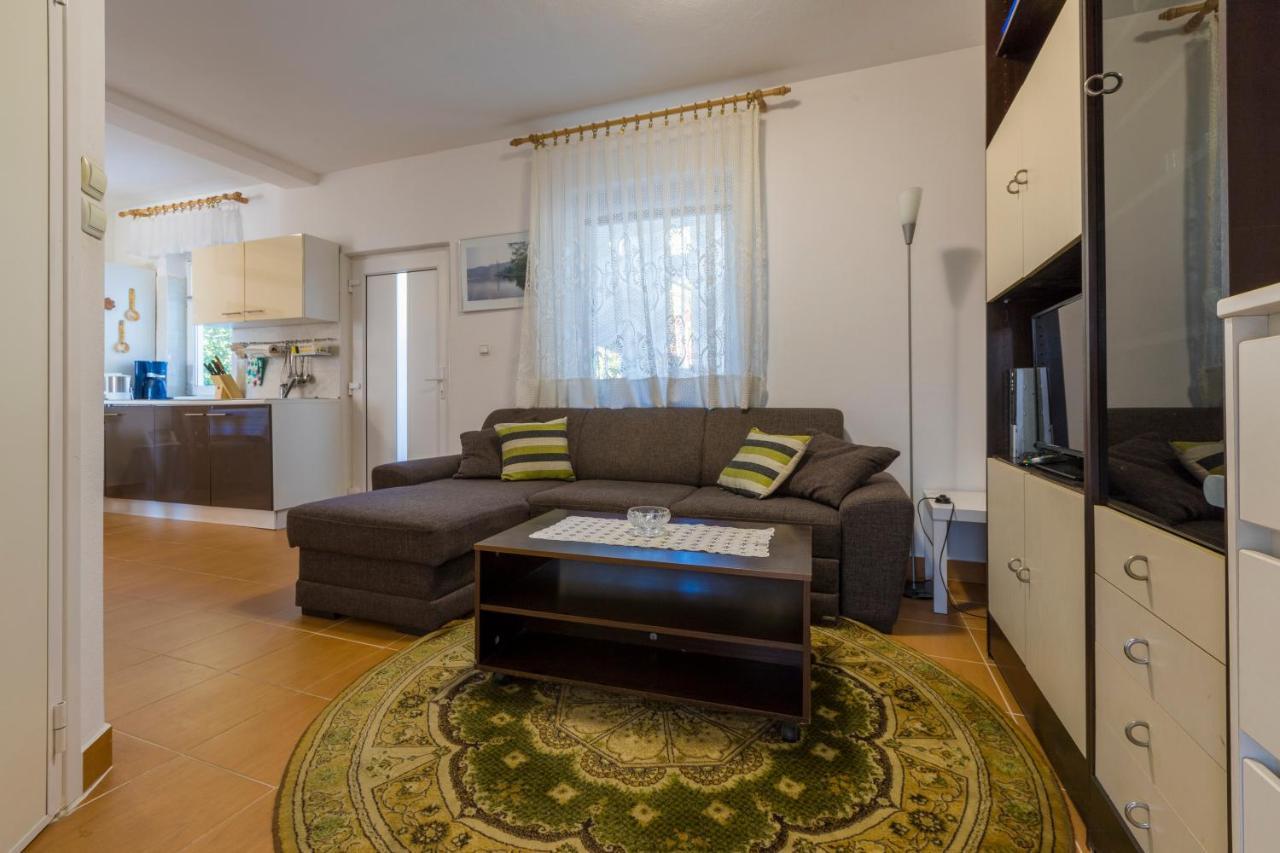 Ivan & Anka Apartments Bojko Selce Luaran gambar