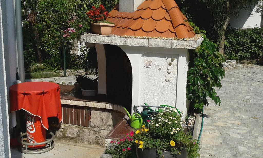 Ivan & Anka Apartments Bojko Selce Luaran gambar