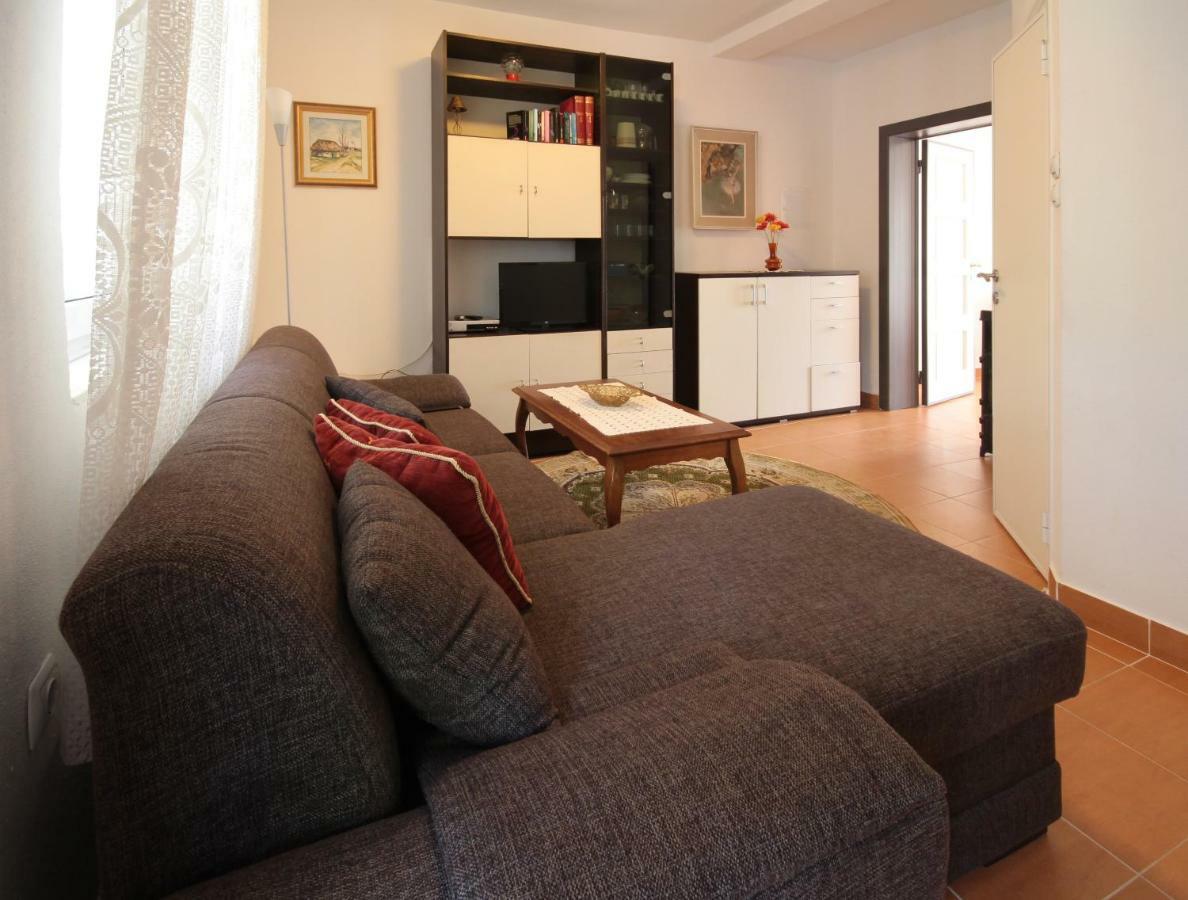 Ivan & Anka Apartments Bojko Selce Luaran gambar