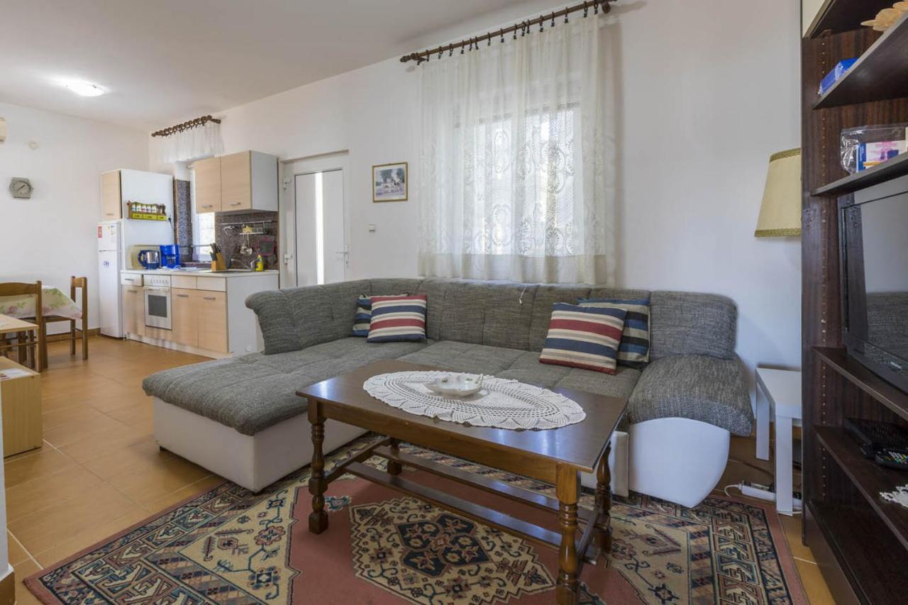 Ivan & Anka Apartments Bojko Selce Luaran gambar