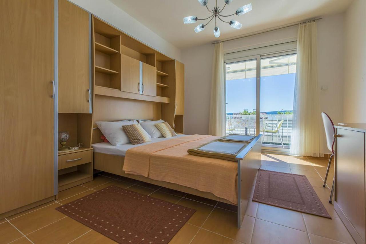 Ivan & Anka Apartments Bojko Selce Luaran gambar